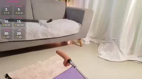 saly_moon1 online show from 05/22/26, 12:51