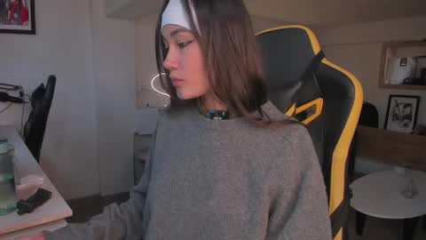 Snapshot of sam01___ chatting on 11/12/25, 08:41 Stefana or Samchispas online show from 11/12/25, 08:41