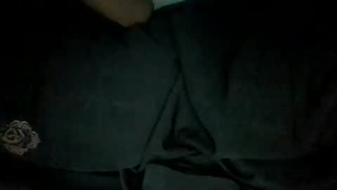 sam223382879 online show from 12/29/24, 11:08