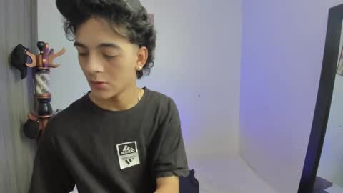 Snapshot of sam__cute chatting on 01/11/25, 06:54 sam__cute online show from 01/11/25, 06:54