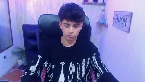 Sam online show from 02/04/25, 04:08