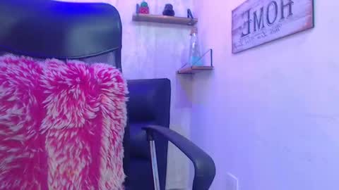 Sam online show from 02/05/25, 04:25