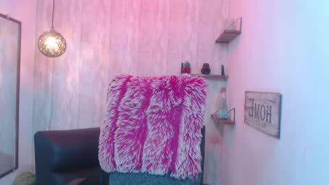 Sam online show from 02/08/25, 04:14