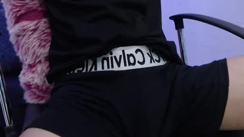 Sam online show from 03/05/25, 04:02