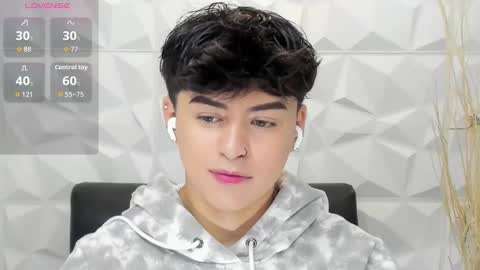 Sam online show from 02/03/26, 01:49