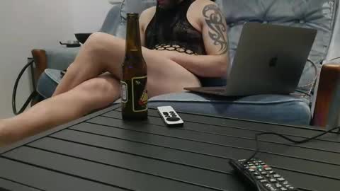 sam_love1985 online show from 05/10/26, 09:42