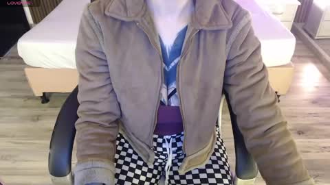 Snapshot of sam_mansson66 chatting on 06/01/26, 12:18 SAM MANSON online show from 06/01/26, 12:18