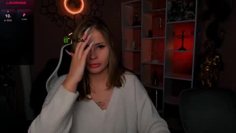 Sam online show from 11/08/25, 08:07