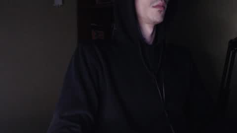 sam_skywalker online show from 11/11/25, 02:17