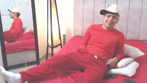 sam_tnt9 online show from 02/25/26, 02:32