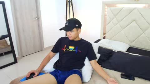 sam_tnt9 online show from 04/29/26, 06:58