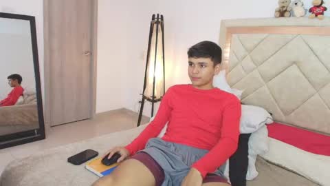 Snapshot of sam_tnt9 chatting on 05/08/26, 04:45 sam_tnt9 online show from 05/08/26, 04:45