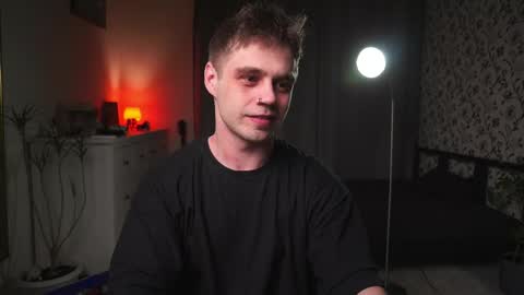 Snapshot of sam_w__ chatting on 04/13/26, 11:21 Sam online show from 04/13/26, 11:21