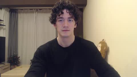 Snapshot of sam_winchest chatting on 12/23/24, 12:35 Sam online show from 12/23/24, 12:35