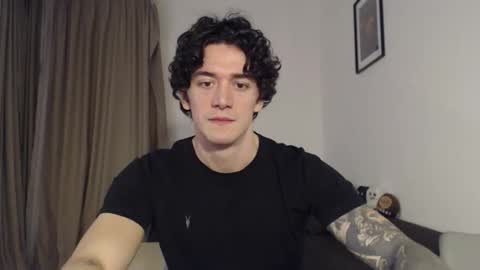 Snapshot of sam_winchest chatting on 10/21/25, 11:49 Sam online show from 10/21/25, 11:49