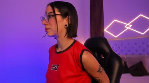 samabiecrussie online show from 11/29/25, 03:53