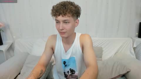 Sam online show from 09/11/25, 01:44