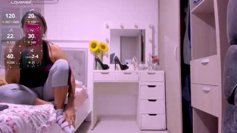 carolina online show from 11/25/25, 02:28