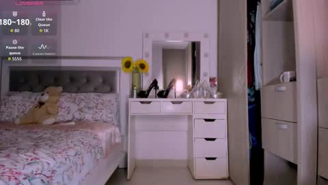 carolina online show from 02/11/26, 01:54