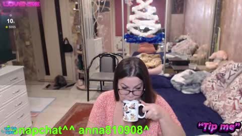 Marry online show from 01/19/25, 04:57