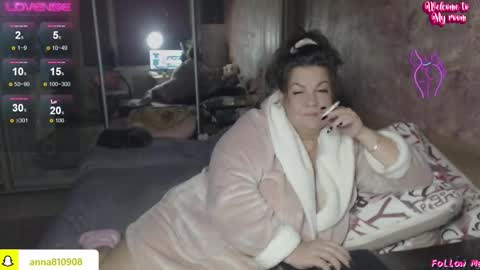 Marry online show from 10/21/25, 05:46