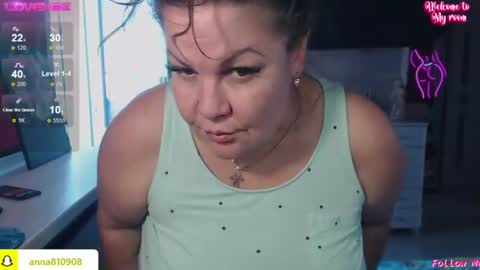 Snapshot of samanta_shy chatting on 07/18/26, 11:03 Marry online show from 07/18/26, 11:03