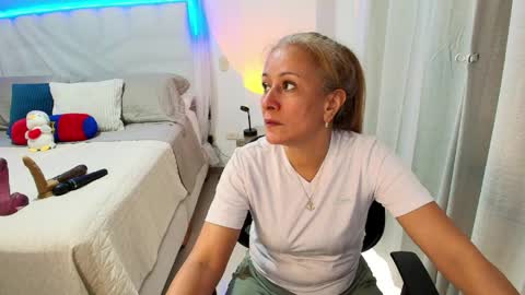Samanta Stone online show from 06/04/26, 09:32