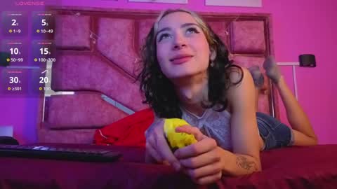 samantaa_liov online show from 05/15/26, 07:32