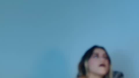 Snapshot of samantaandaron chatting on 11/05/25, 03:01 samattaxxx73 online show from 11/05/25, 03:01