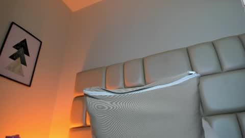 SAMANTA  online show from 04/12/26, 03:33