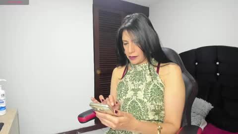 Snapshot of samantha1_rosse01 chatting on 05/26/26, 09:44 samantha1_rosse01 online show from 05/26/26, 09:44
