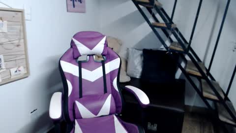 samantha online show from 11/24/25, 05:56