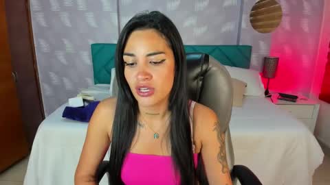 Snapshot of samantha__gomez1 chatting on 09/29/25, 12:32 natalia online show from 09/29/25, 12:32