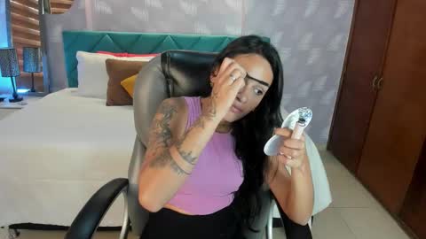 Snapshot of samantha__gomez1 chatting on 10/27/25, 12:31 natalia online show from 10/27/25, 12:31