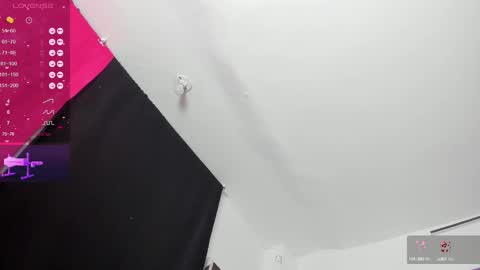  Samanthasmile  online show from 02/25/25, 05:25