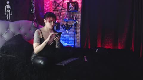 Samantha and Victor online show from 01/06/25, 07:09