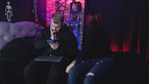 Samantha and Victor online show from 01/07/25, 01:06