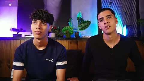 samantha_and_bastian online show from 05/25/26, 04:40