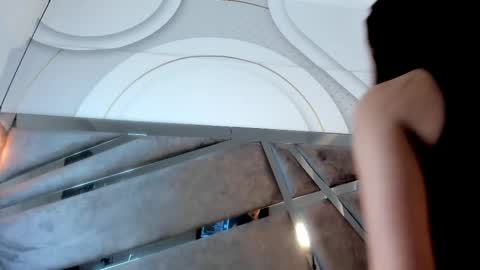 Samantha Beckham online show from 03/06/26, 11:12