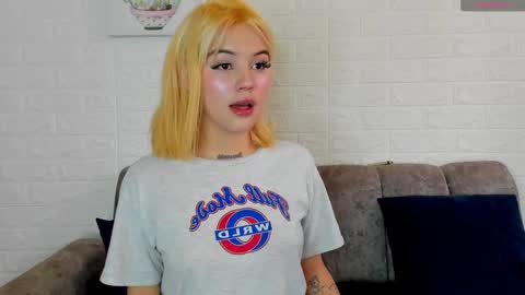 samantha_browwnn online show from 01/24/25, 07:07