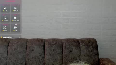 samantha_browwnn online show from 02/09/25, 09:28