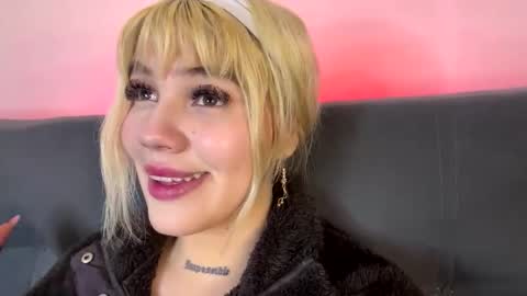 samantha_browwnn online show from 11/06/25, 02:07