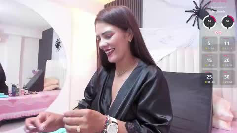 Samantha online show from 10/15/25, 04:12