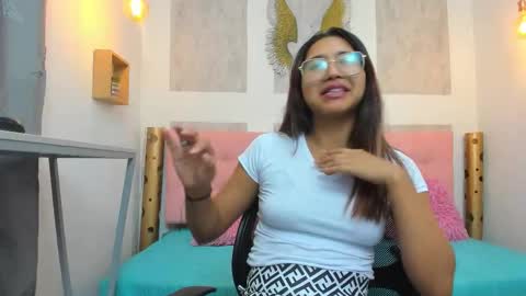    online show from 11/04/25, 10:58