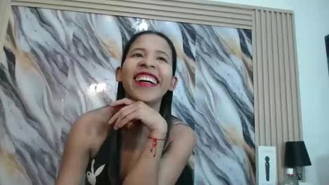 lizzy online show from 10/26/25, 04:24