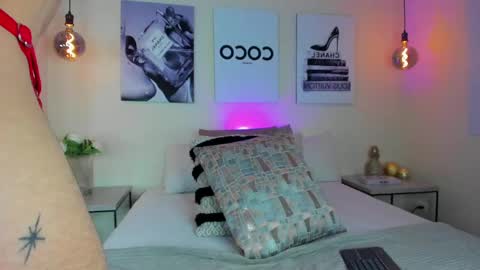 Samantha online show from 05/10/26, 04:23
