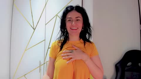 Snapshot of samantha_larusso_ chatting on 10/18/25, 12:50 Andy online show from 10/18/25, 12:50