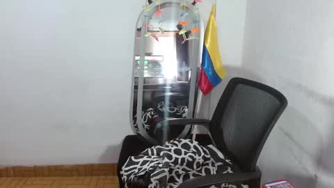 Snapshot of samantha_singh1 chatting on 03/08/25, 10:45 samantha singh1 online show from 03/08/25, 10:45