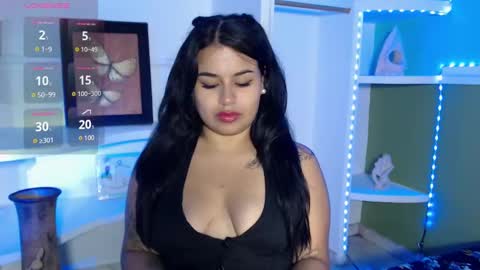 samantha_smiithh online show from 10/31/25, 02:34