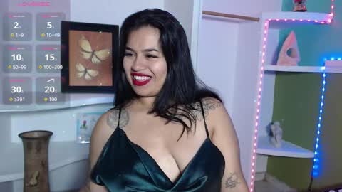 samantha_smiithh online show from 12/03/25, 01:02